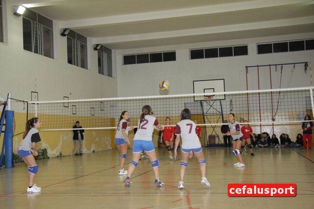 101124_U16Bagheria 176y_tn.jpg